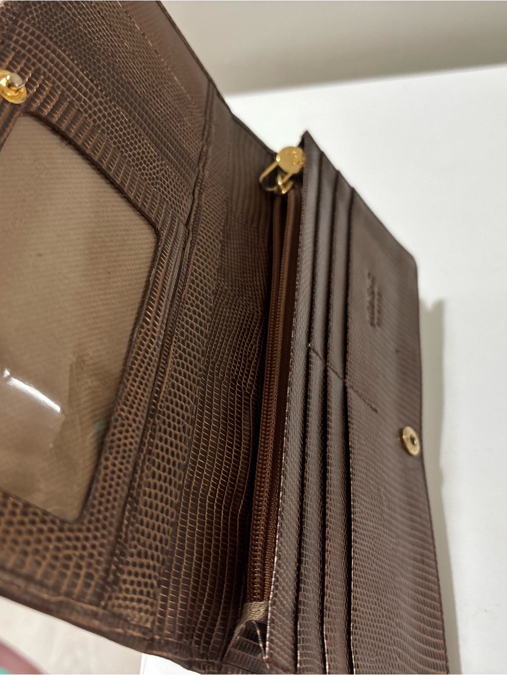 Mosaic Genuine Leather Brown Lizard-Embossed Long Wallet - Picture 6 of 6